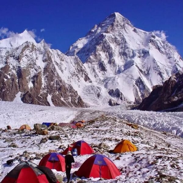 k2 concordia trek
